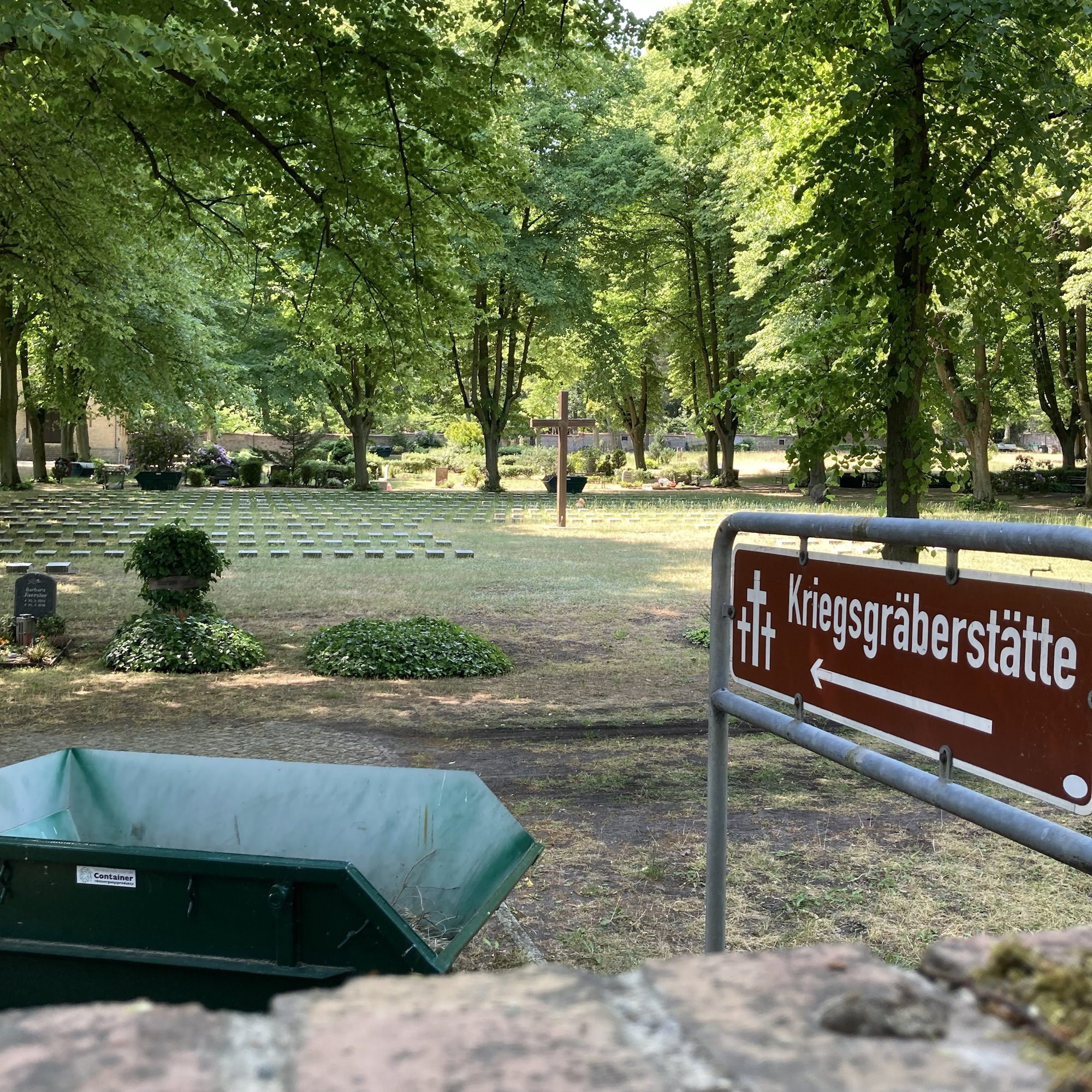 Auf dem Ball der Waffenbarone
